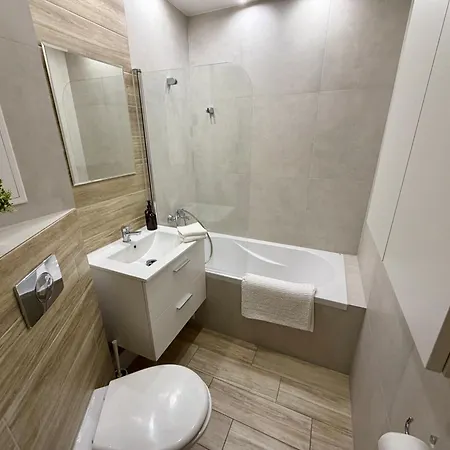 Апартаменти W Centrum Konina *