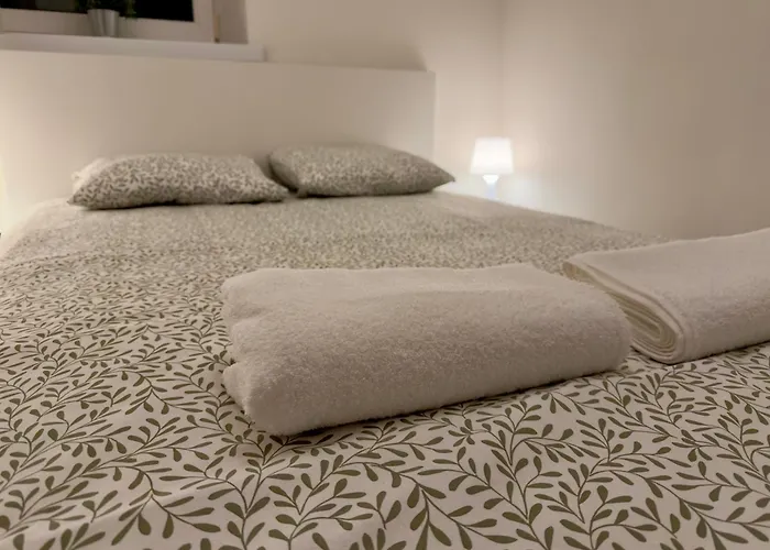 W Centrum Konina شقة كونين