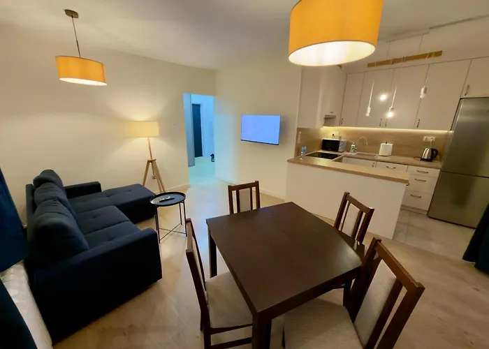 W Centrum Konina * كونين